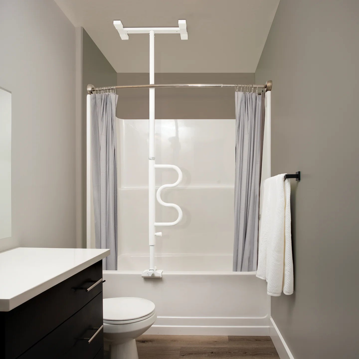 Stander Wonder Bathtub Pole