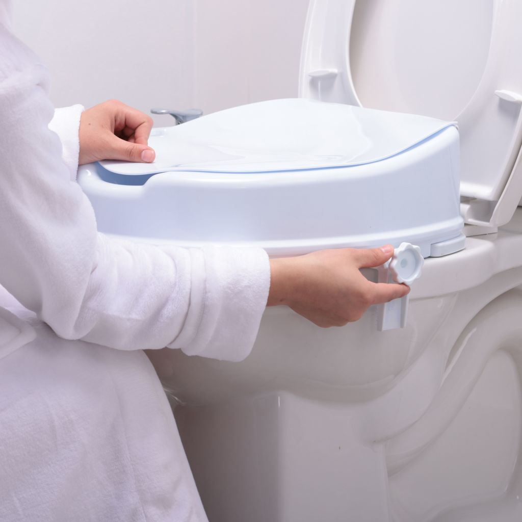 PreserveTech™ Raised Toilet Seat with Bidet